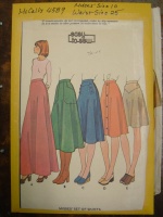 M4589 Women's Skirts.jpg